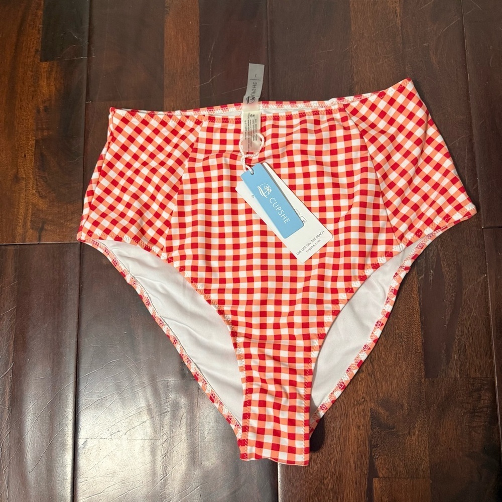 NWT Cupshe Red Plaid High Waisted Swim Bottom Size Large